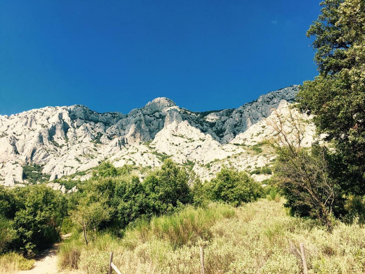 Les Cabanons Sainte Victoire Hotel Exterior foto